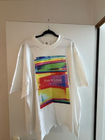 Calvin Klein T-Shirt