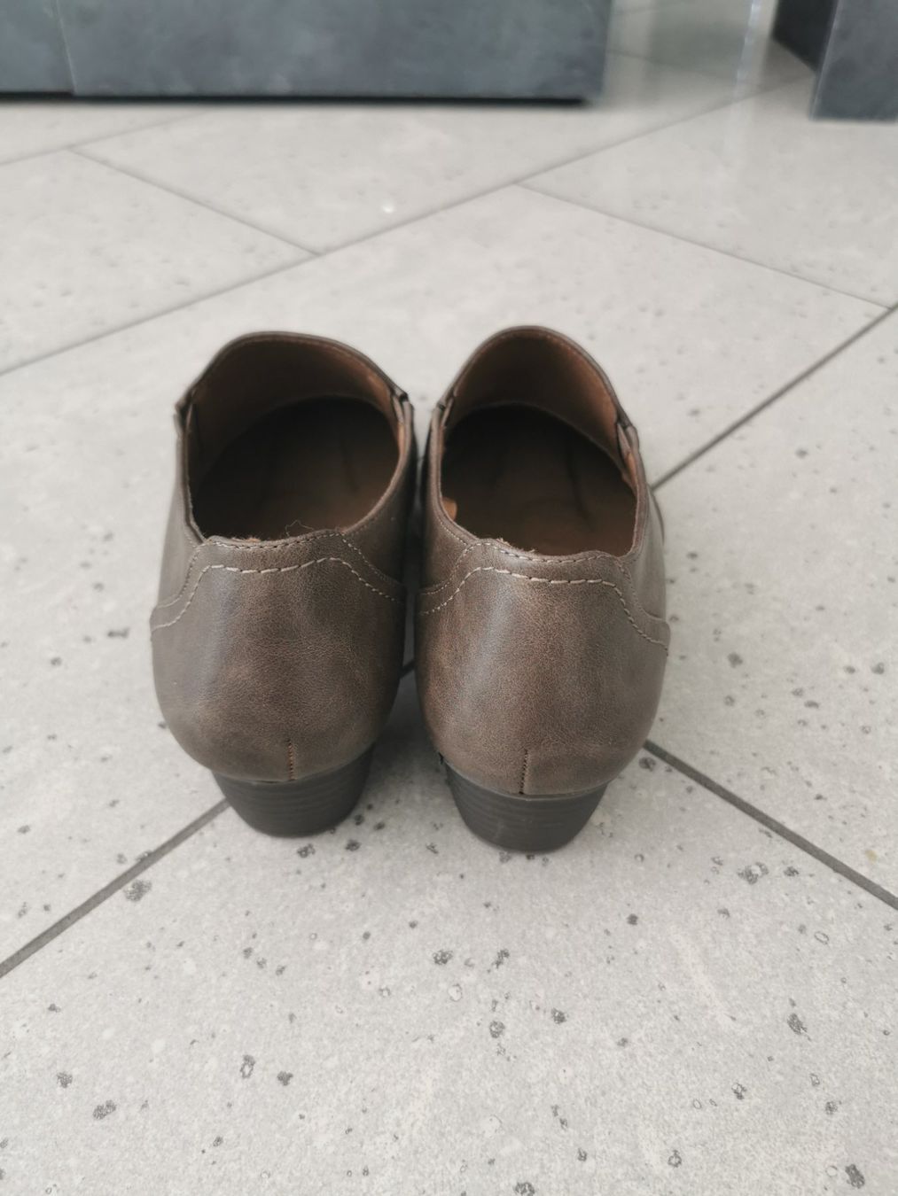 Scarpe da donna: Braune Schuhe, Gr. 6 1/2, Easy Street – Nuovo e nell'imballaggio originale da Malters venduto da Wahni81 2