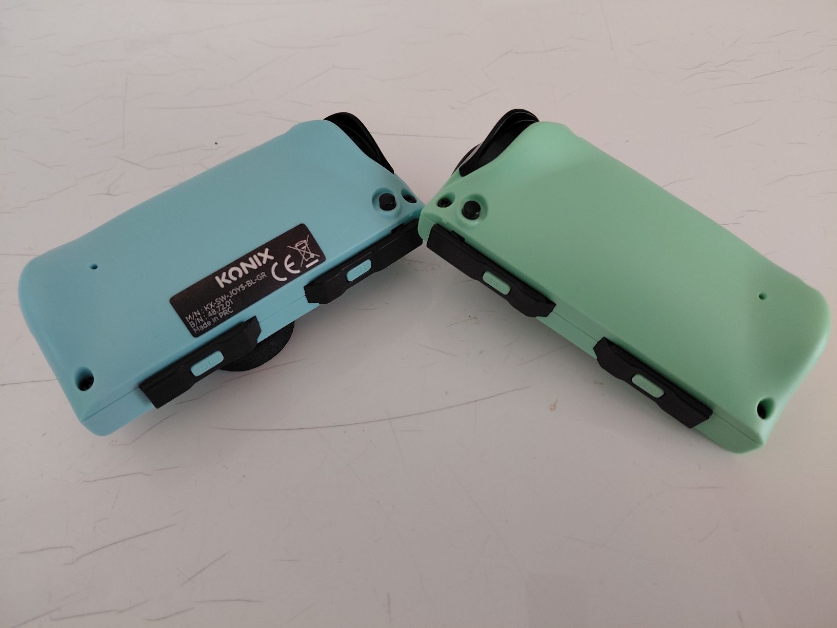 Nintendo Konsolen: Nintendo switch Konix Joypads – Gebraucht aus Allenwinden von Muggi076 1