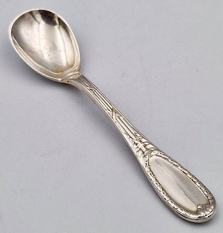 cuillère à sel ou à sucre en argent massif Asie