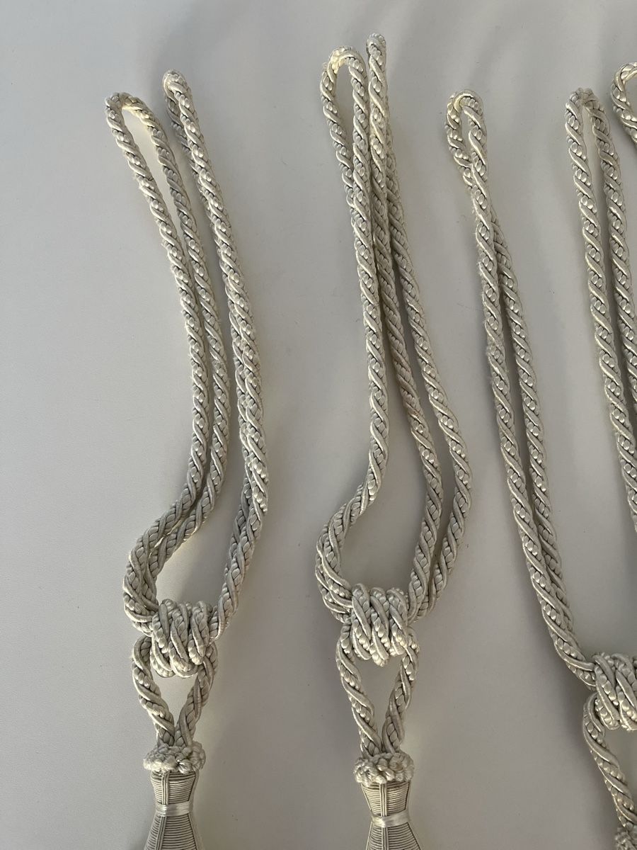 Altro in Decorazioni & Accessori: 4 Raffhalter mit Quasten – Usato da Wetzikon ZH venduto da seli03 4