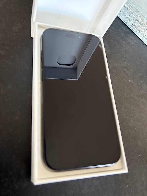 Apple Handys / Smartphones: iPhone 15 - 256 Gb – Gebraucht aus Vessy von ongaros 1