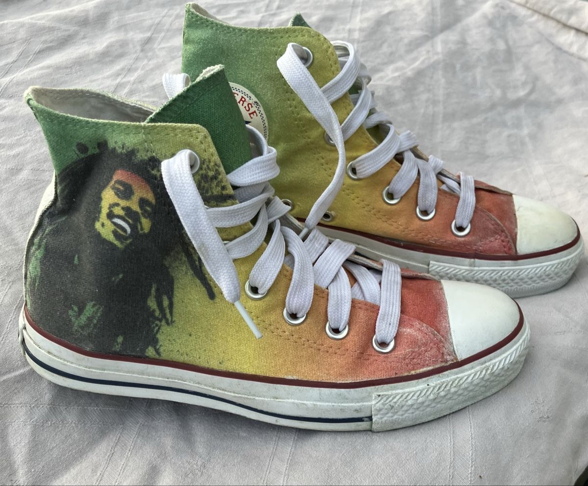 Herrenschuhe: Converse-Style Chucks Bob Marley    37 – Gebraucht aus Schaffhausen von Beatstaeks 7