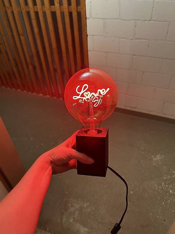 Tutte le decorazioni: Lampe pink "Love" – Usato da Olten venduto da NAckermann