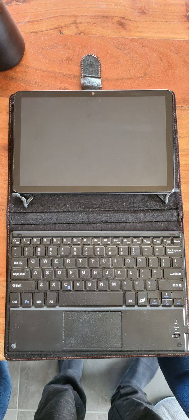 Tablet PC: TCL Tablet, 32 Go, avec clavier Bluetooth - Comme neuf! – Neu (gemäss Beschreibung) aus Lens von 1978lens