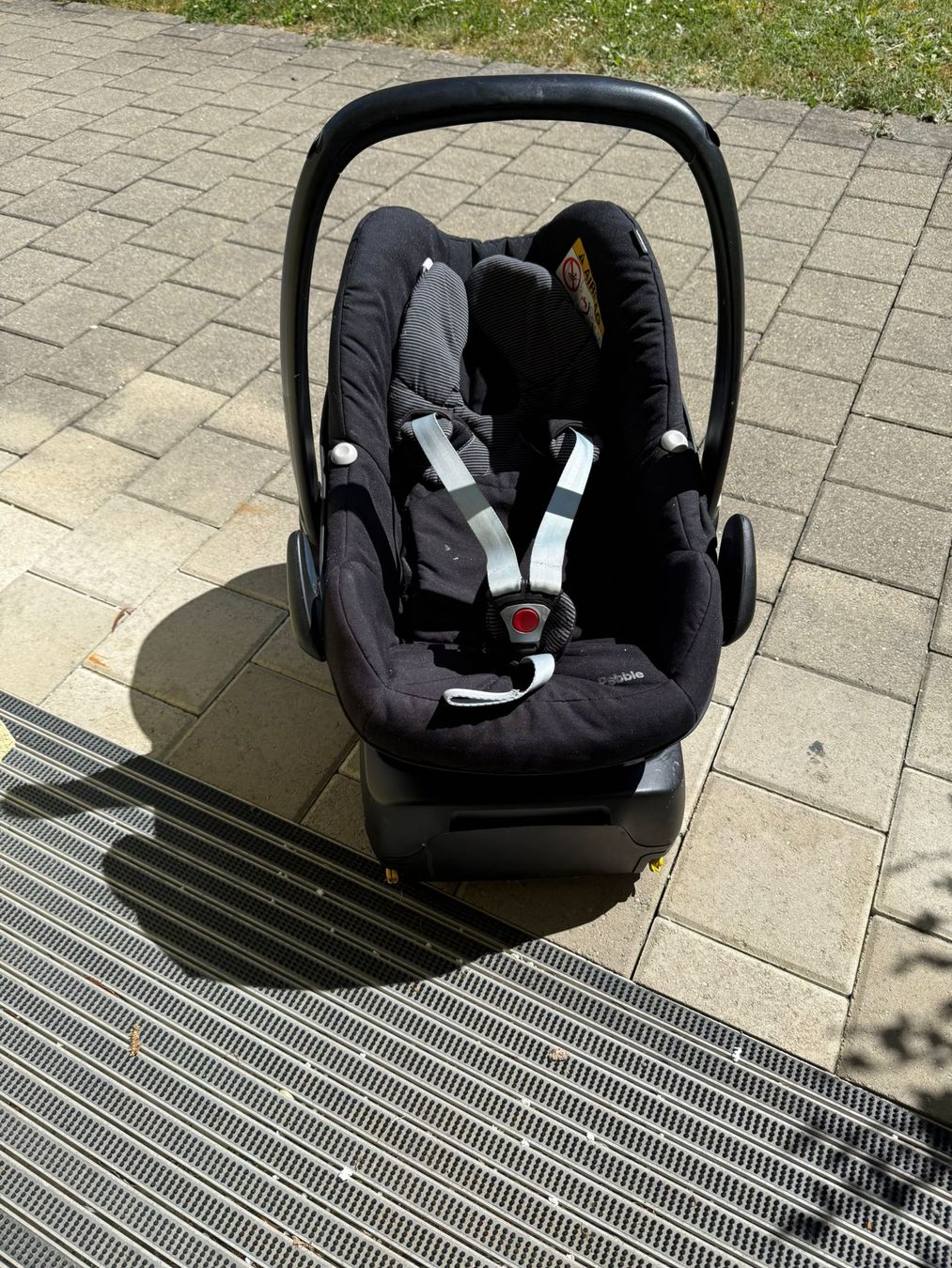 Maxi-Cosi Seggiolini per auto: Maxi-Cosi – Usato da Feuerthalen venduto da kov_cs6j