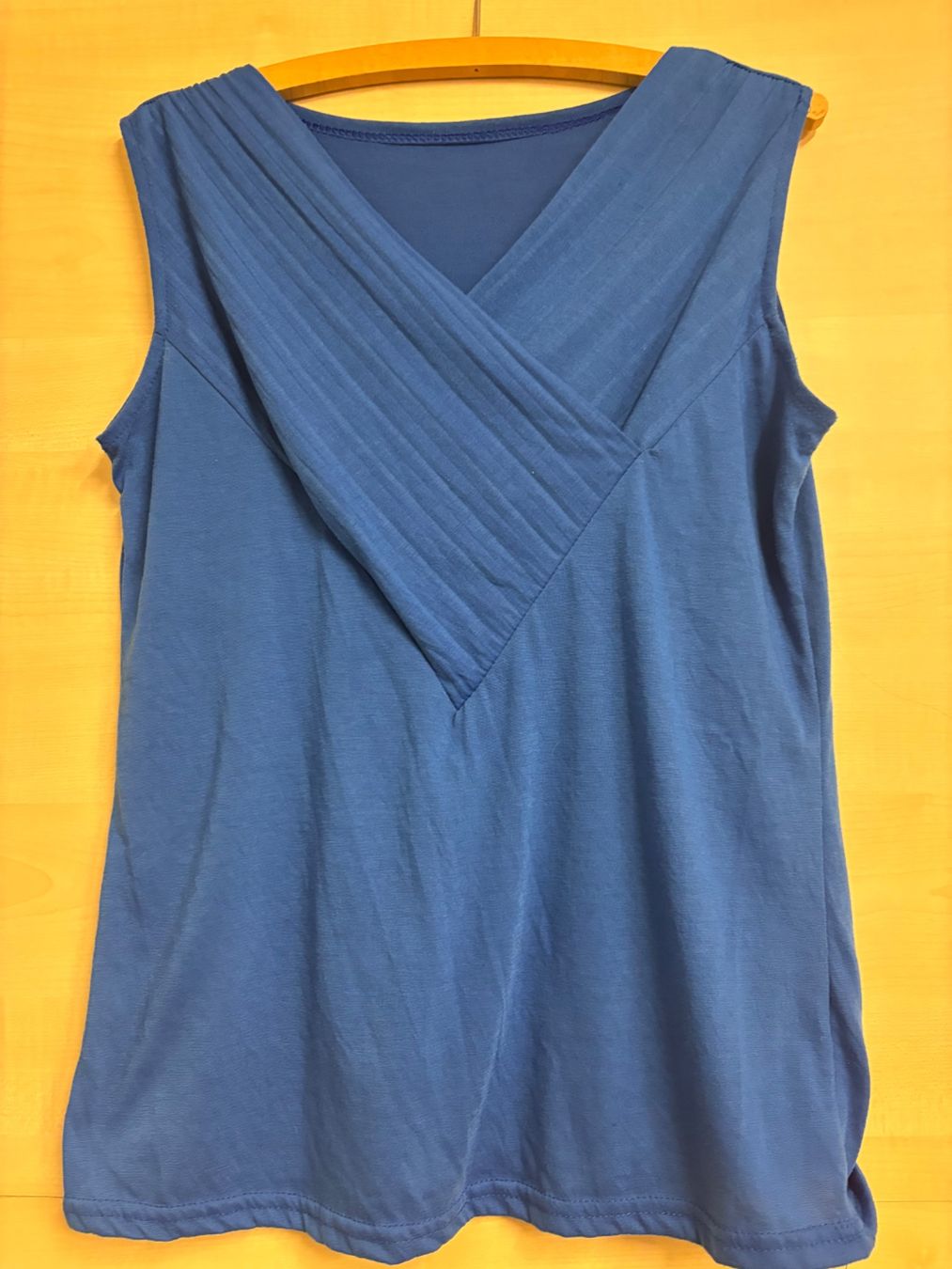 Top: Blaues Sommertop Gr. M – Usato da Münchenstein venduto da sil_h6c9