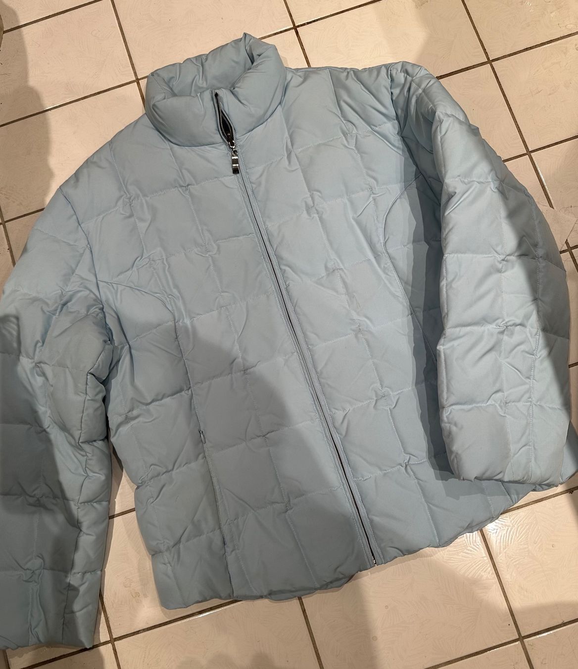 Jacken: Warme hellblaue Winterjacke – Gebraucht aus Bettlach von win_z8sd 4
