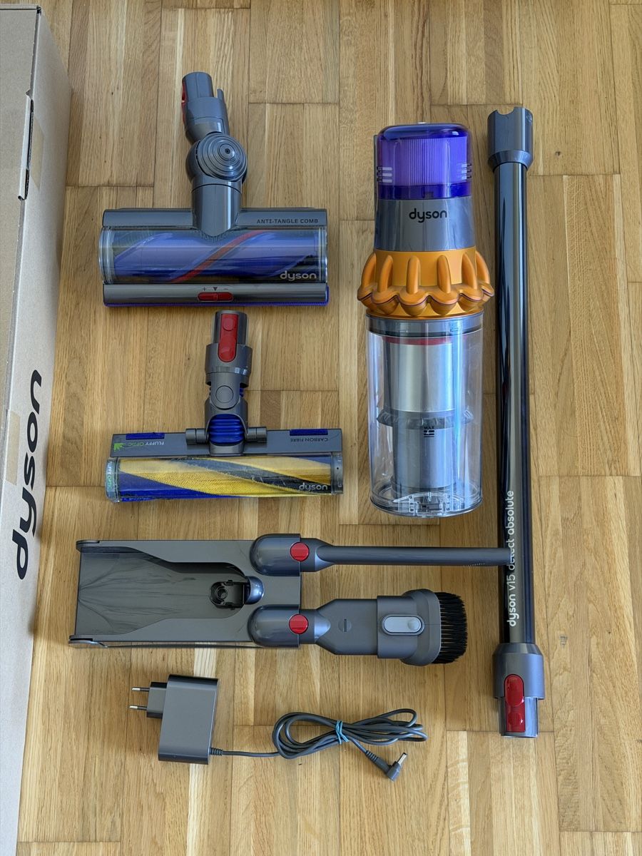 Dyson Aspirapolveri & Accessori: Staubsauger Dyson V15 Absolute Detect  – Usato da Luterbach venduto da wwak47 4