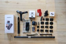 Insta360 X3 inkl. viel Zubehör