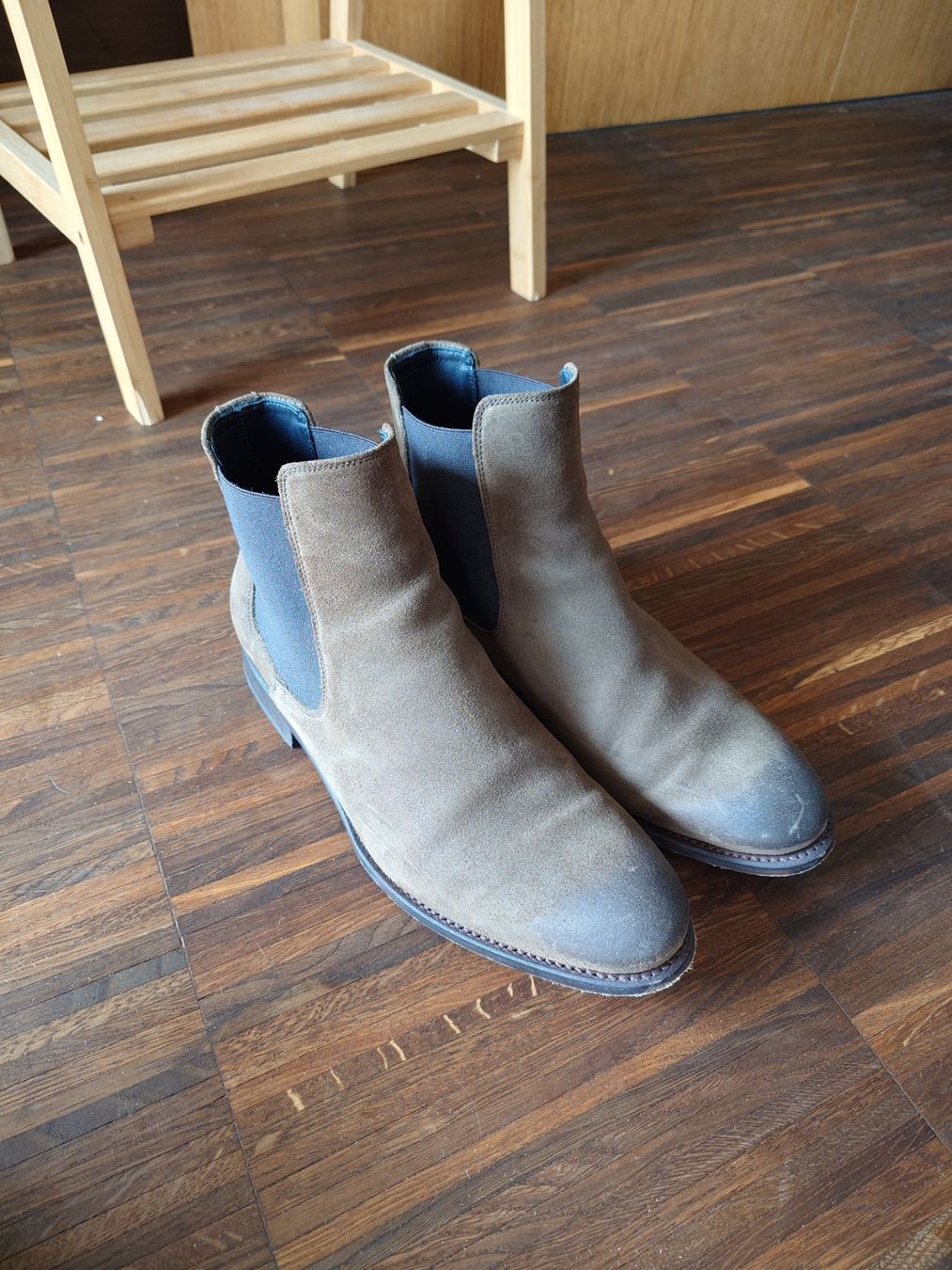 Scarpe da uomo: Thursday Boots Cavalier - Dark Brown – Usato da Walchwil venduto da and_j5pg