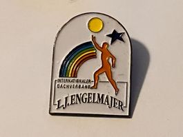 1 Pin L. J. Engelmajer Internationaler Dachverband