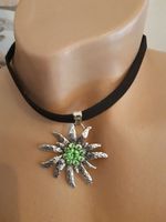 Kropfband Trachten-Look mit Anhänger Edelweiss GRUEN