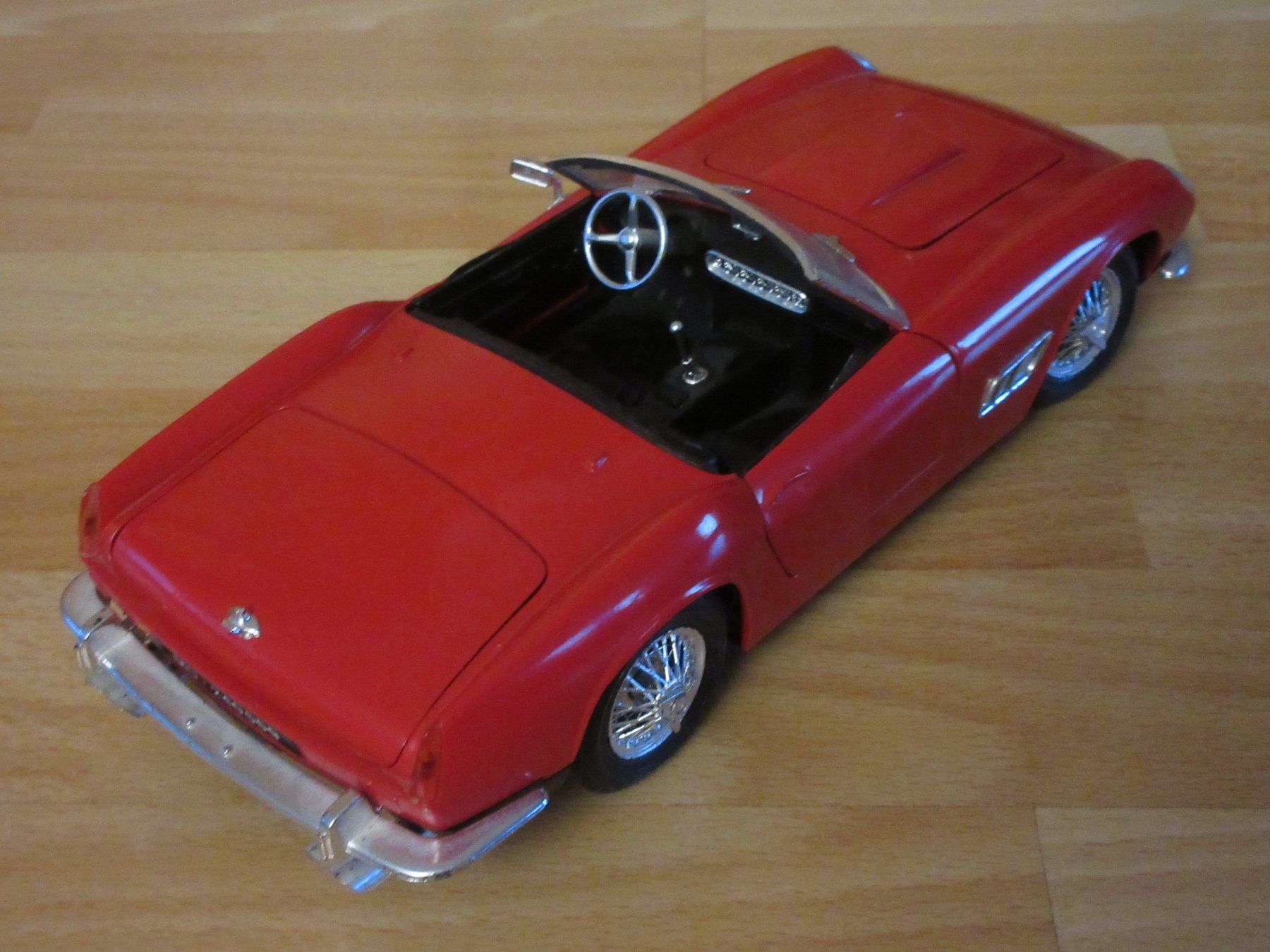 Tonka Modellautos: Ferrari California 1:16 TG – Gebraucht aus Kaisten von renault015 4