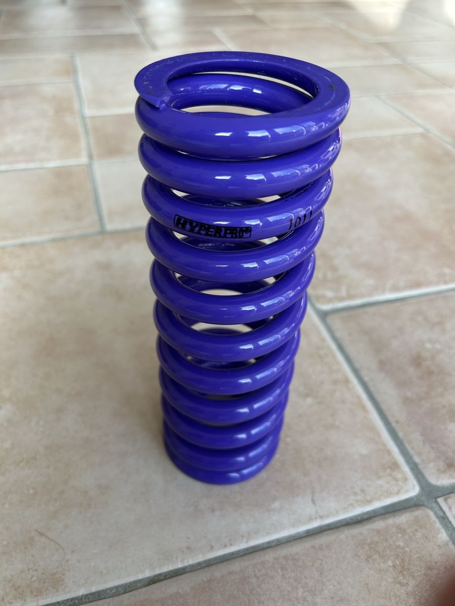 Alle Motorradersatzteile: Hyperpro Rear shock spring – Neu und originalverpackt aus Pfäffikon SZ von mat_y9ng