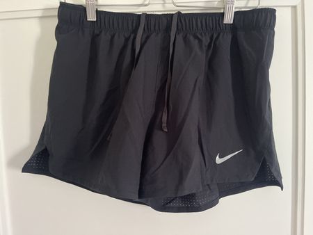 Nike Shorts, schwarz, L, Topzustand, NP 60 CHF