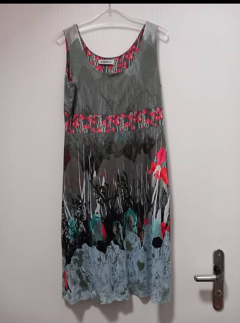 Vestiti: Kleid _graugrün- bunt_ 40 – Usato da Näfels venduto da gil_sindamel