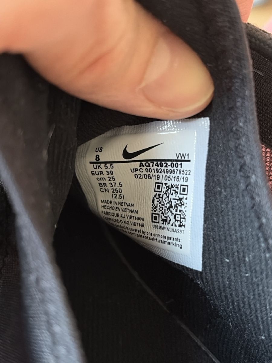 Nike Scarpe da uomo: Nike Sneaker Grösse 39 – Usato da Wettingen venduto da knamel 4