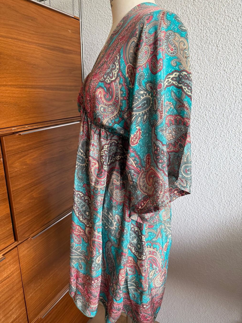 Tuniche: Neu Tunika Kleid Unisize Seide – Nuovo e nell'imballaggio originale da Kirchdorf AG venduto da coco123 1