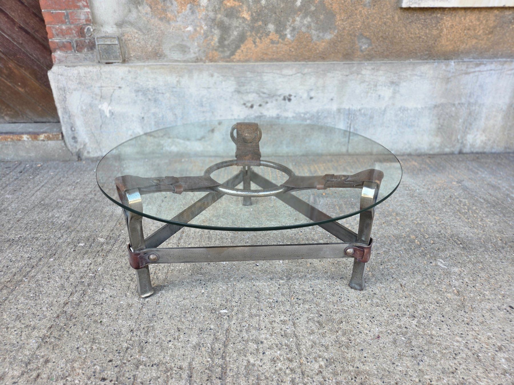 Tavoli: Table Basse Brutalist – Usato da Denezy venduto da jonnym_ch 1