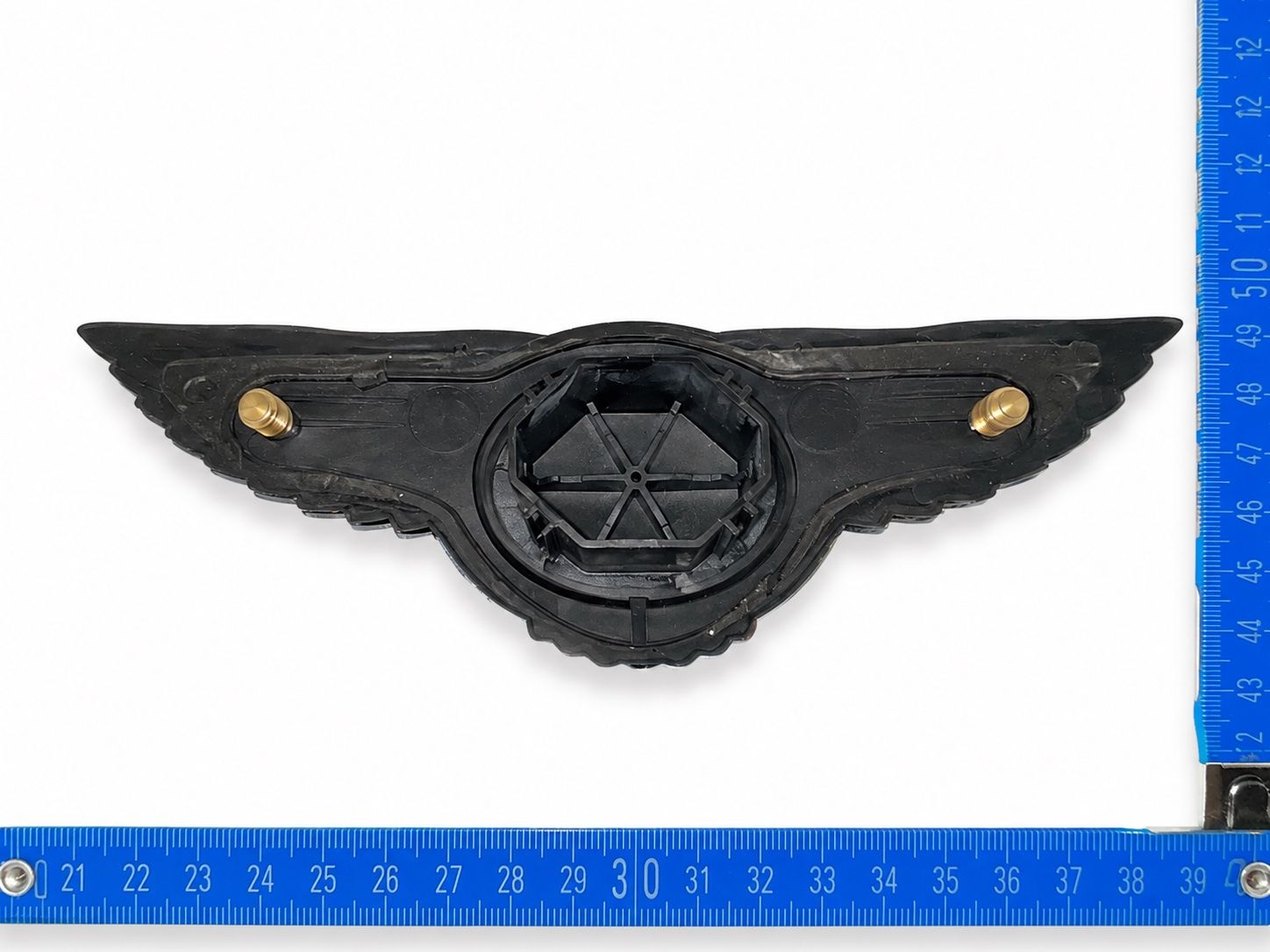 Bentley Alle Autoersatzteile: BENTLEY | EMBLEM BADGE CLASSIC – Gebraucht aus Thalwil von blackcircle 1