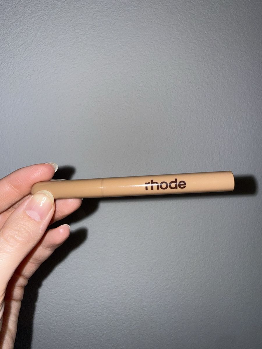 Rhode Make-up: Squeeze Peptide Lip Shape Rhode – Usato da Bottmingen venduto da Itsclaire