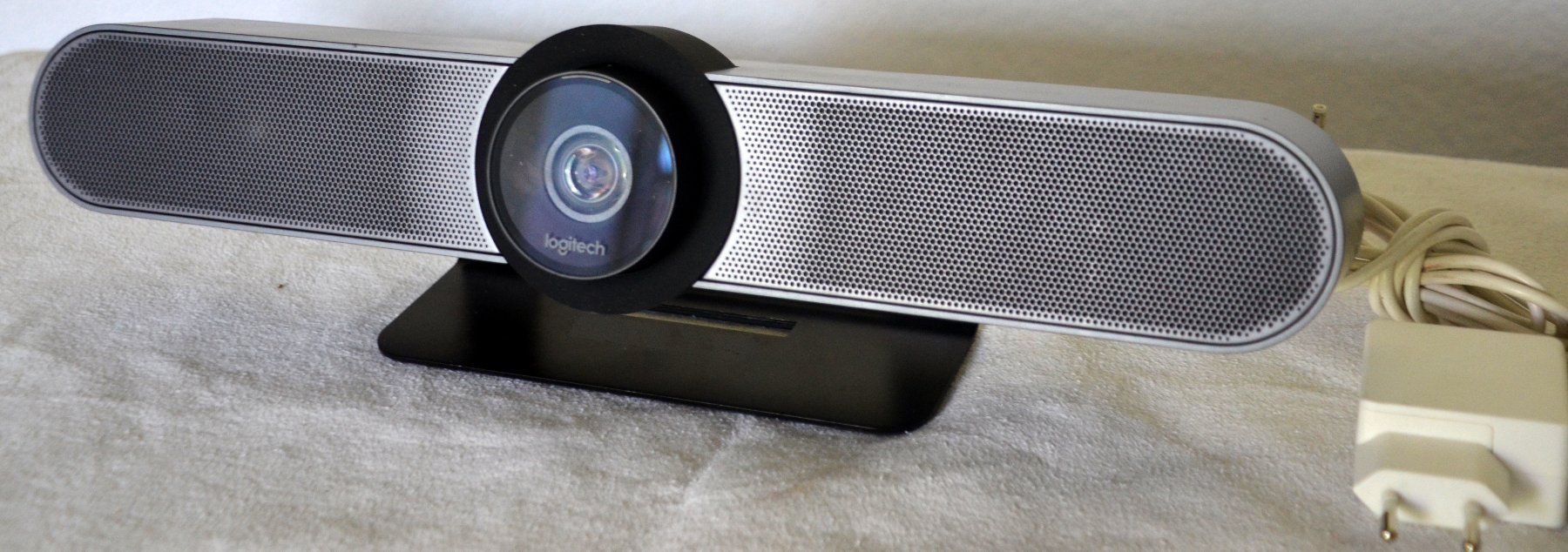 Logitech Webcam: Logitech MeetUp TV Cam – Usato da Collonges venduto da arashee
