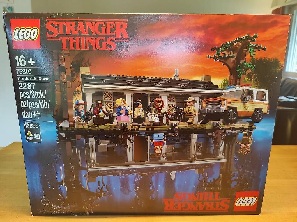 Lego Baukästen: Lego 75810 Stranger Things The  Upside Down – Neu und originalverpackt aus Lenzburg von Julienvermeulen