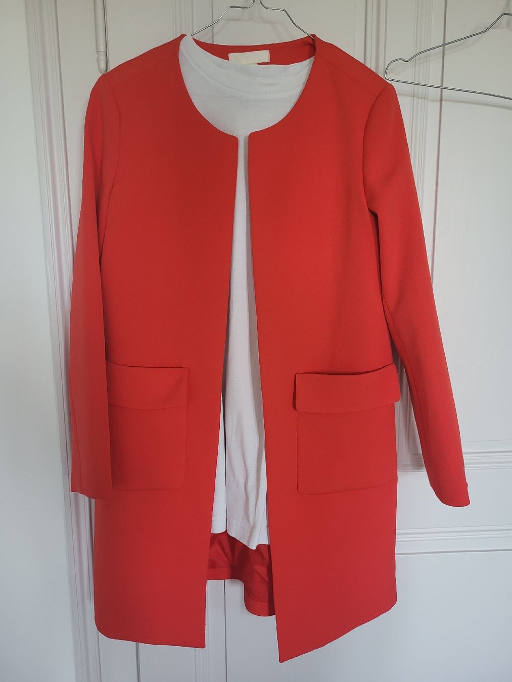 H&M Jacken: Blazer long – Gebraucht aus Boulens von emi_hw9m 1