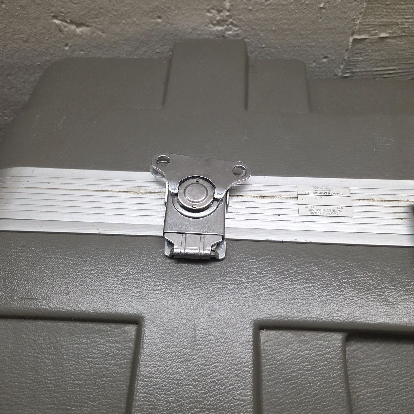 Valigie: Kamerakoffer - Robuster Transportkoffer..Top.. – Usato da Stans venduto da Ducati16 1