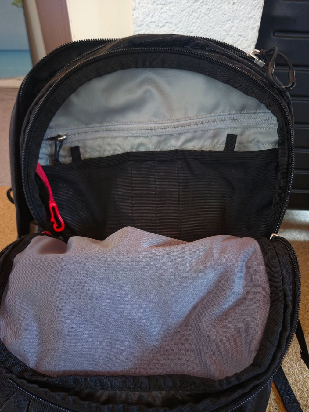 Osprey Zaini: Sac à dos Osprey Comet 30L - comme neuf – Usato da Prilly venduto da Lorrysa 4