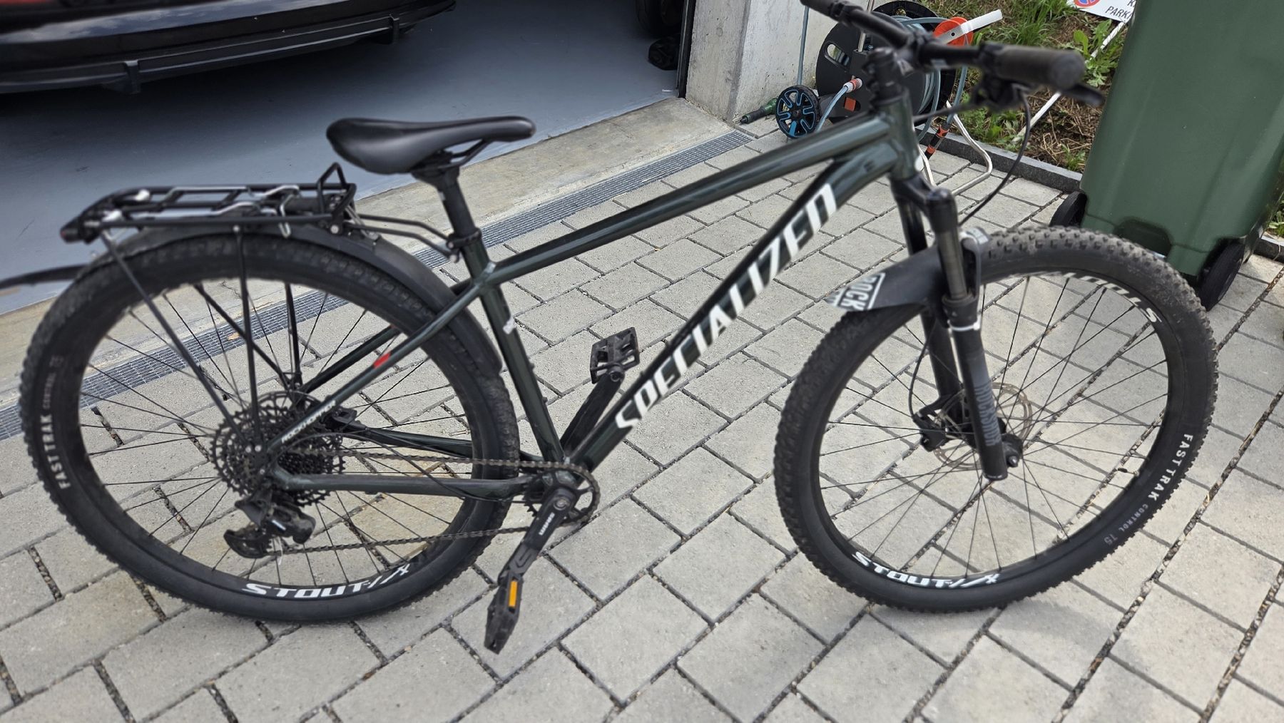 Specialized Velos: Specialized Mountainbike Schwarz Grösse L  – Gebraucht aus Uezwil von Troxi220