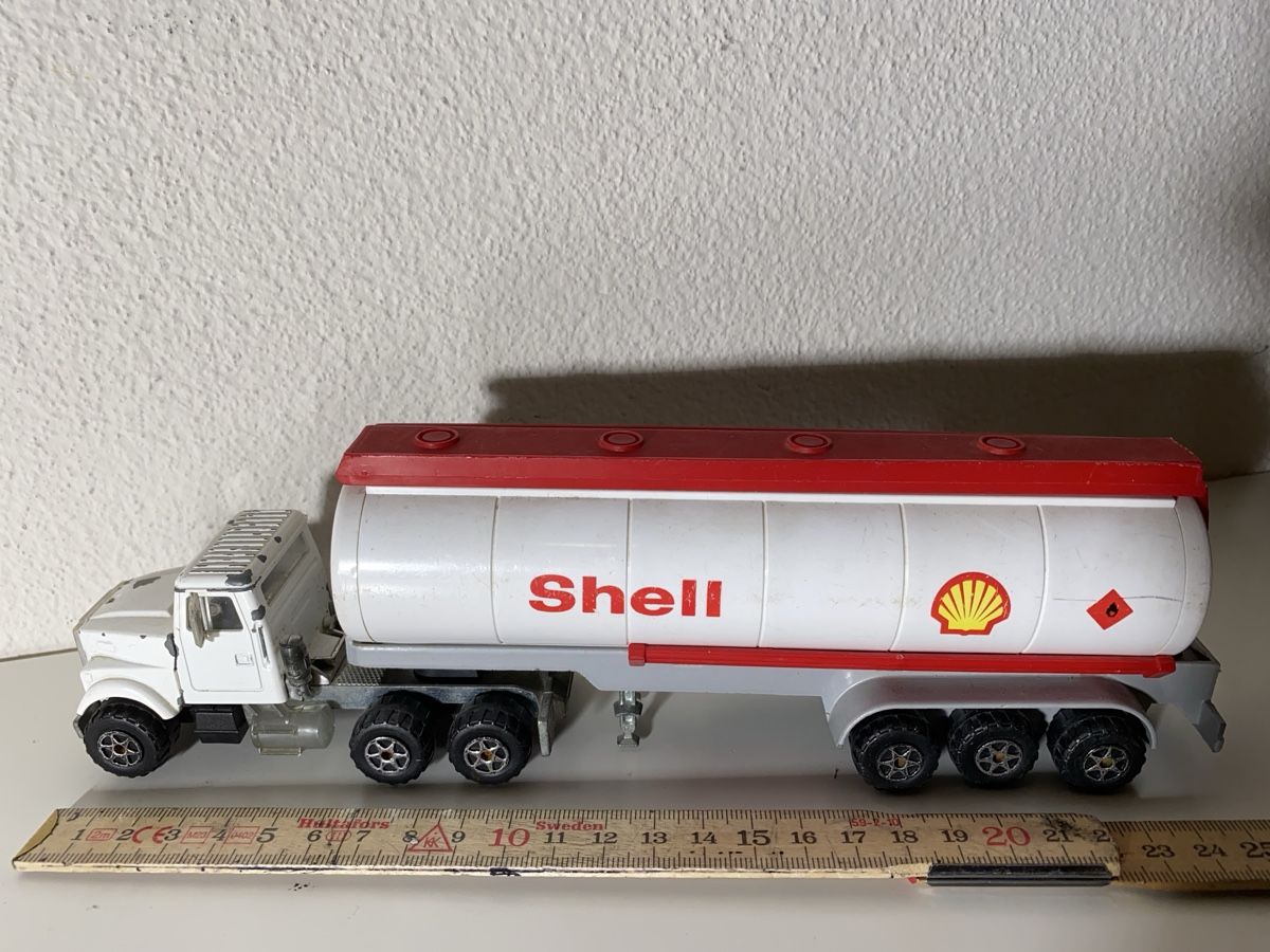 Majorette Modellini d'auto: Majorette LKW – Usato da Winterthur venduto da ben_9vxx