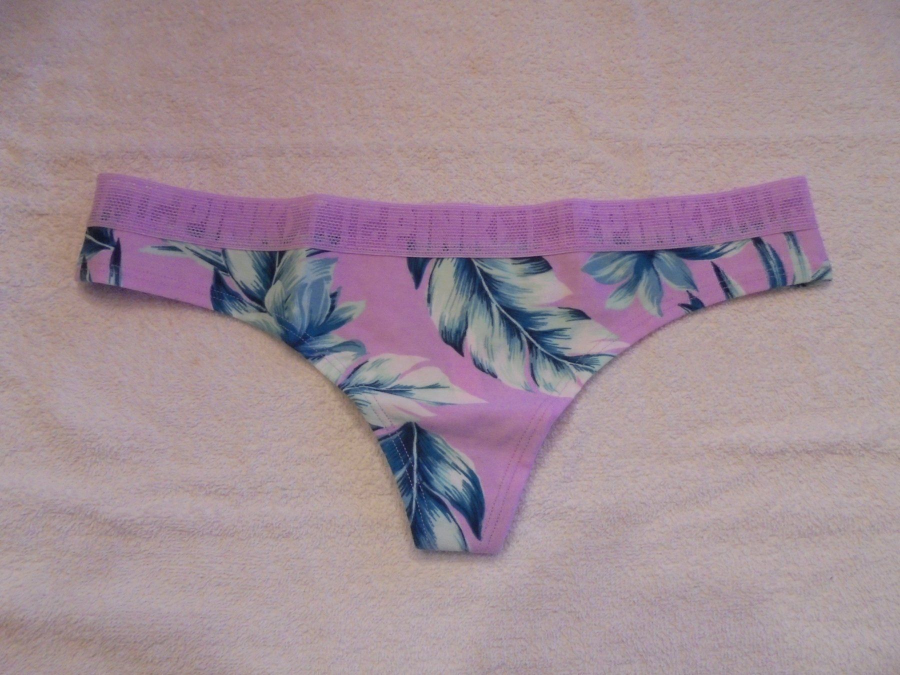 Victoria's Secret Altra biancheria intima: VICTORIA'S SECRET THONG, S, NEU – Nuovo e nell'imballaggio originale da Aarau Rohr venduto da PinkSchwein