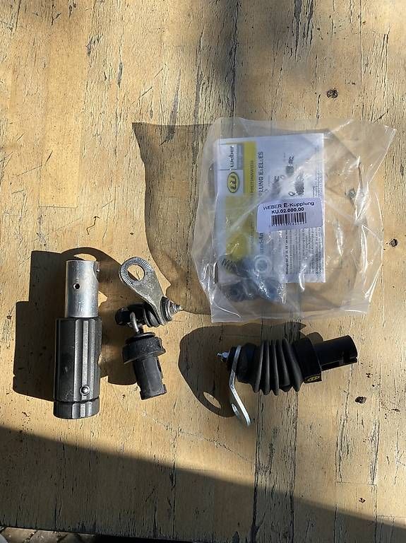 Ganci per rimorchio: Weber E Anhänger Kupplung  – Usato da Erlach venduto da raketenreiter