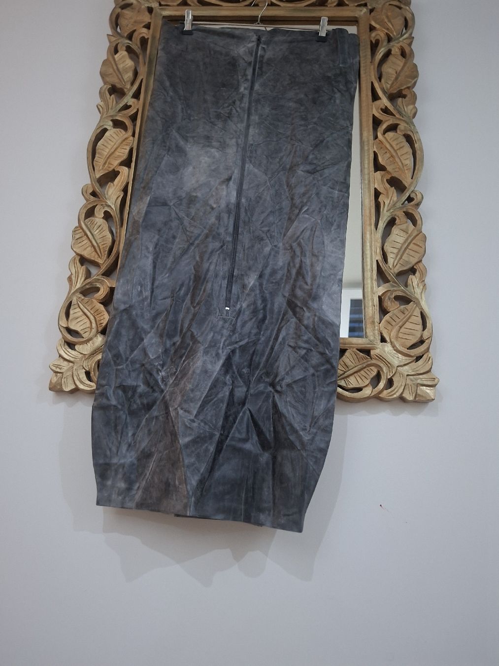 Robes: Latex Kleid oder Langes Rock. – D'occasion à Glattbrugg par cub_w7l8 1