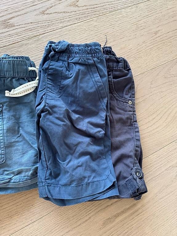 Lotti & Set di vestiti: 7 paar kurze Hosen – Usato da Starrkirch-wil venduto da cloulou 1