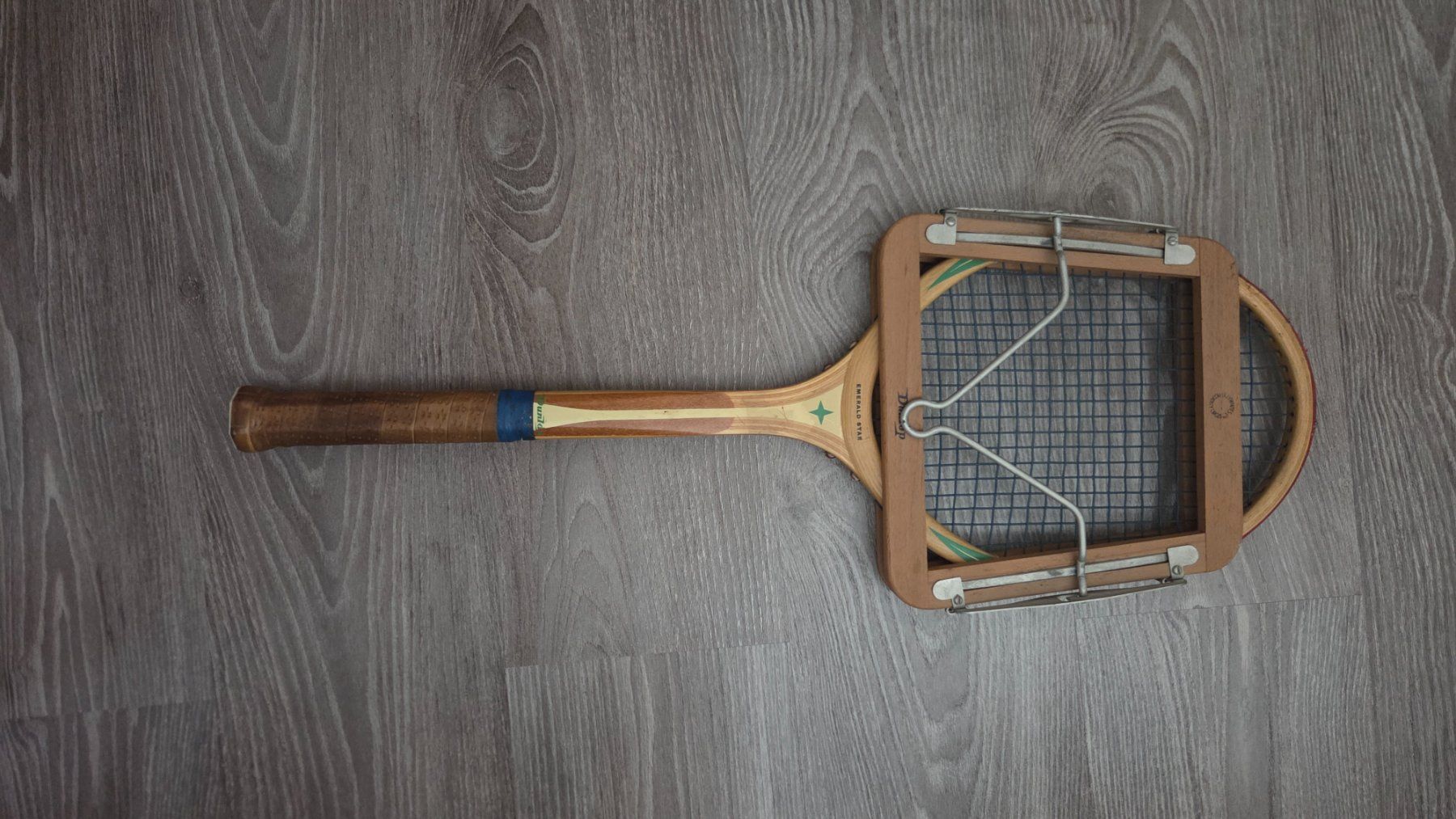 Dunlop Racchette: Tennisschläger Vintage – Usato da Gränichen venduto da Chliises1
