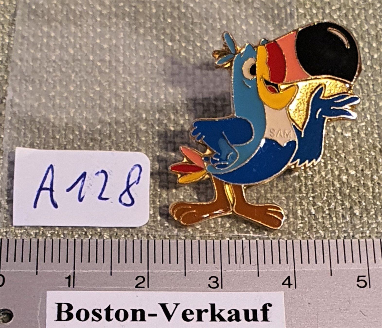 Placchette & Badge: A128 - Pin Kellogg Kelloggs Papagei – Usato da Reinach BL venduto da Boston-Verkauf 2