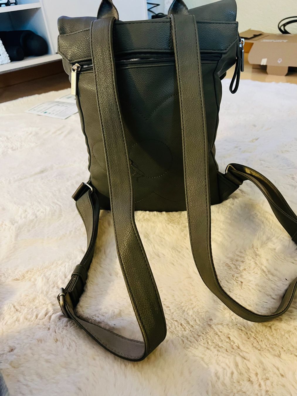 Zwei Zaini: Rucksack grau, Marke ZWEI – Usato da Faulensee venduto da ver-kaufallerlei 1