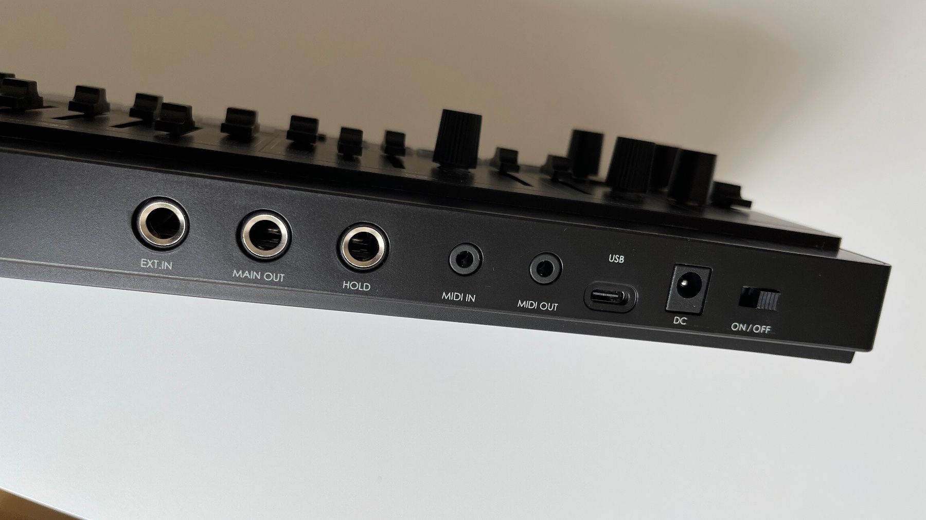 Instruments de musique: Donner L1 + KB32M - SH101 Clone Synth – Neuf (Voir description) à Basel par CBassReflex 3
