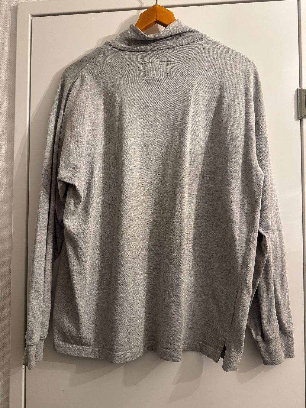 Nike Pullover & Sweatshirts: Nike Pullover Sweatshirt Oberteil – Gebraucht aus Obfelden von cesarina10 8