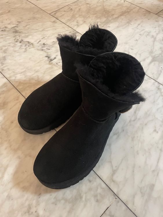 Ugg schwarz mit swarovski sale