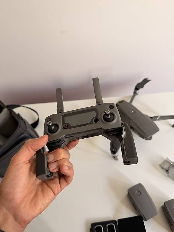 RC Kits de montage: DJI Mavic 2 PRO combo  – D'occasion à Neyruz FR par sbr_6ltj 4