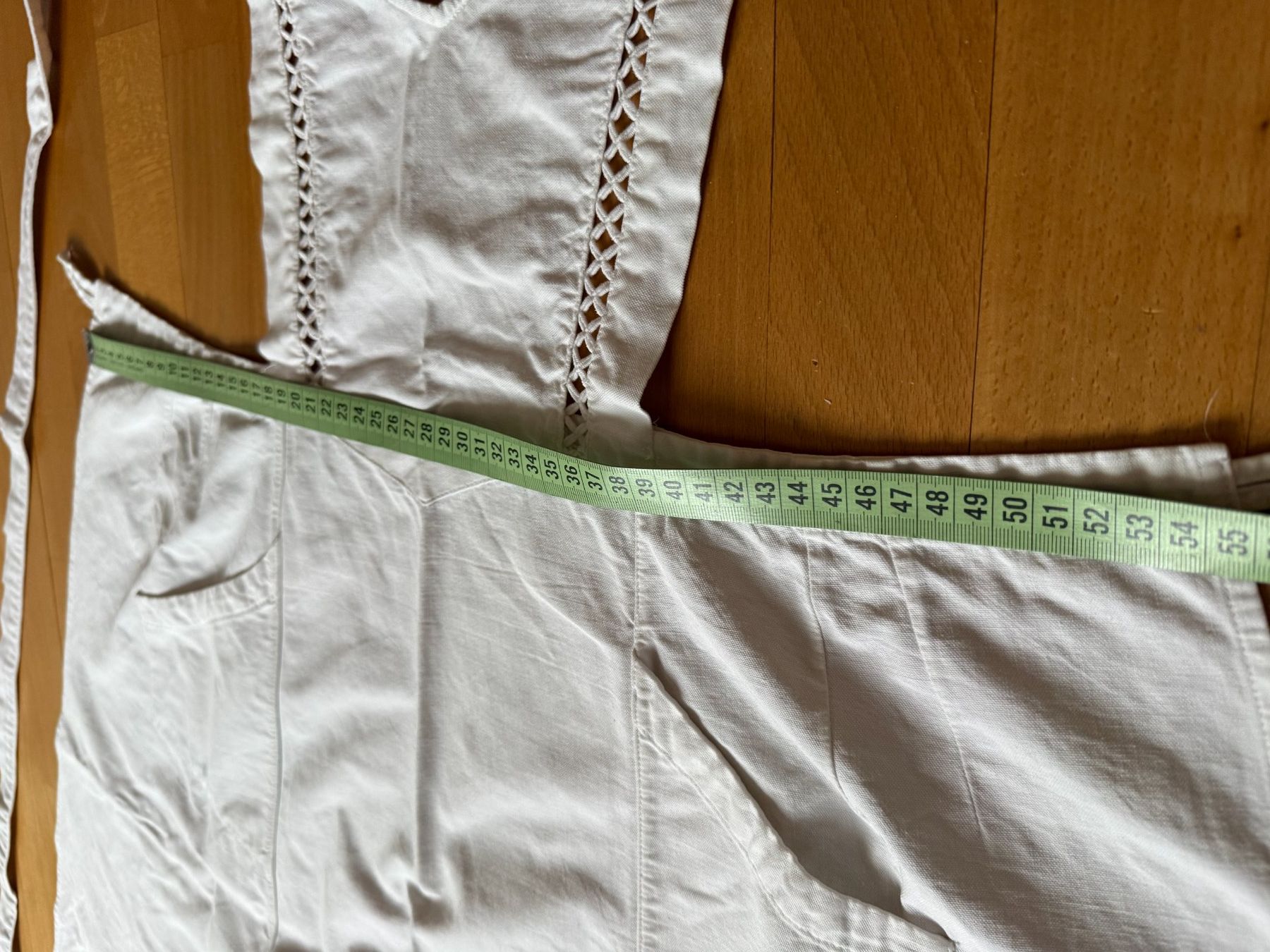Altro per Abbigliamento & Protezione sul lavoro: Schürze  Weissschurz  Vintage  Schurz Leinen oder Halbleinen – Usato da Subingen venduto da Etageren 5