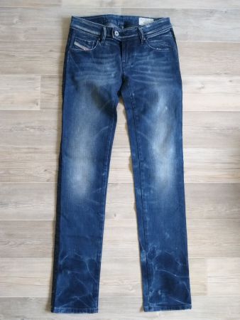 DIESEL Jeans "NEVY" taille W25 L32