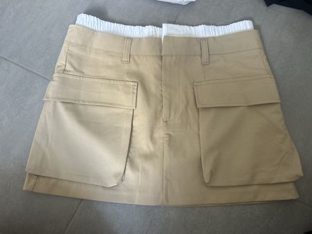 Jupe cargo beige taille M état neuf