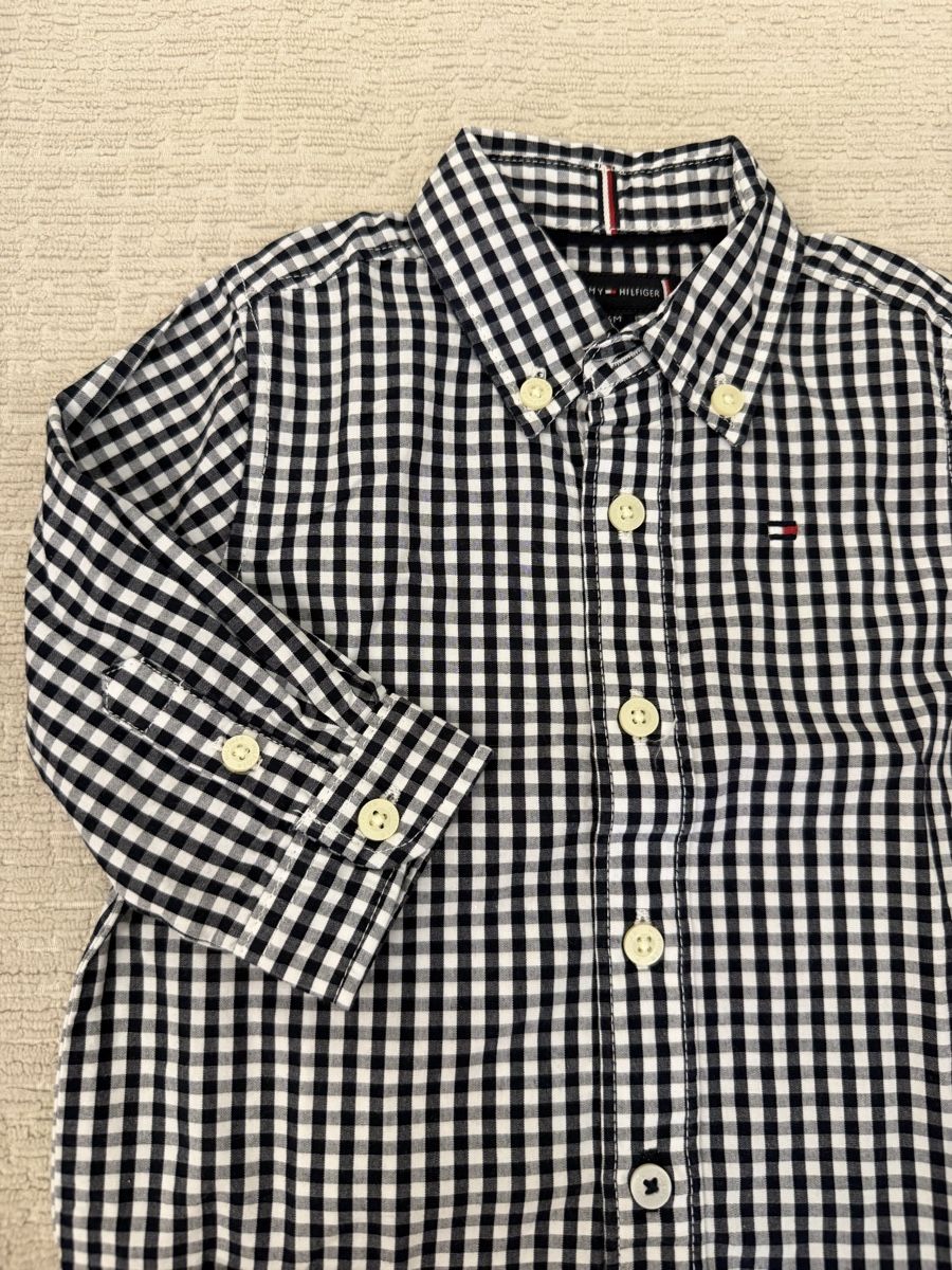 Tommy Hilfiger Hemden, Tops & T-Shirts: Tommy Hilfiger Hemd Baby – Gebraucht aus Altendorf von Carcoura 1