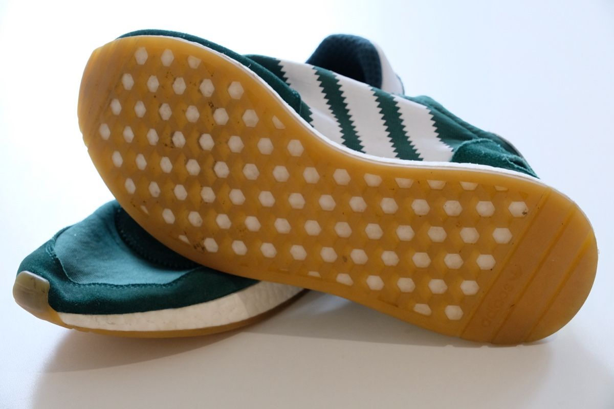 Adidas Scarpe da uomo: Adidas Iniki 42 – Usato da Bern venduto da chasingpeaks 1