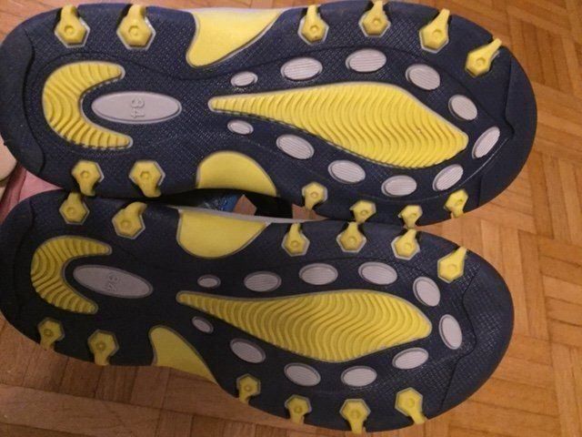 Scarpe per ragazzi: Neuwertige Sandalen Grösse 34 – Usato da Emmen venduto da Aribini 3